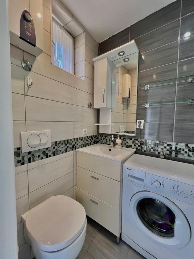 Apartment Kiki โกตอร์ ภายนอก รูปภาพ