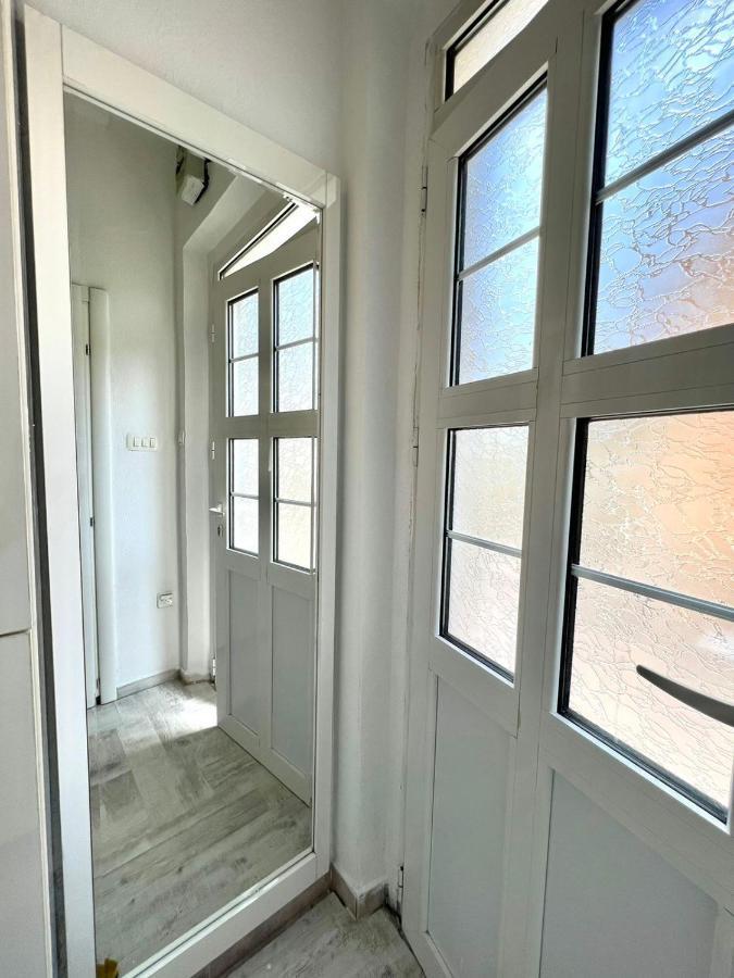 Apartment Kiki โกตอร์ ภายนอก รูปภาพ