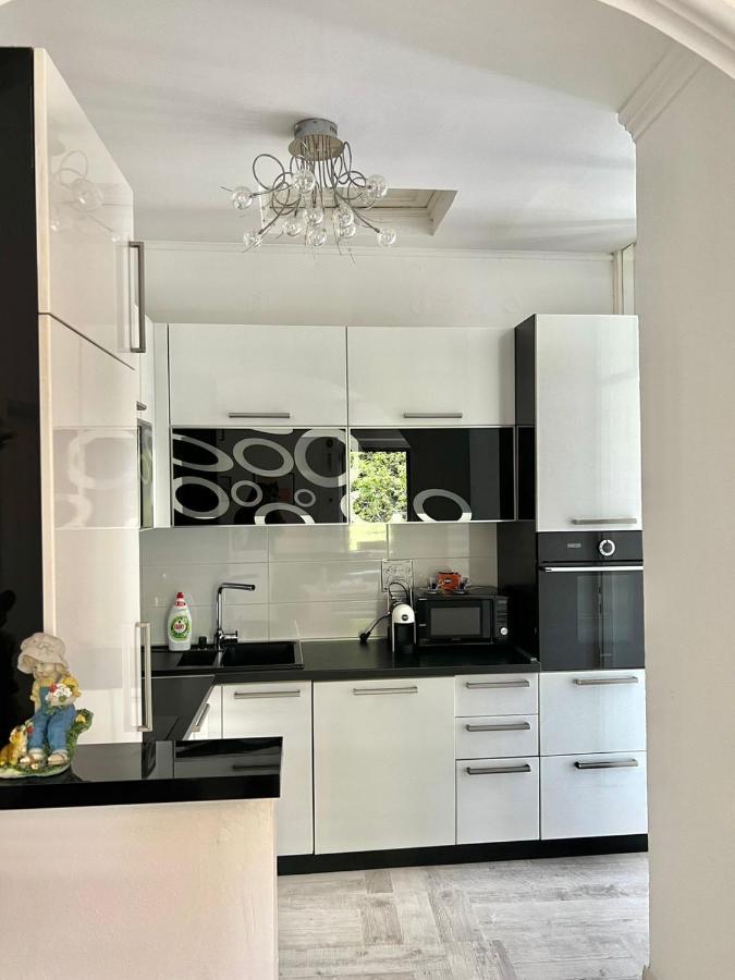 Apartment Kiki โกตอร์ ภายนอก รูปภาพ