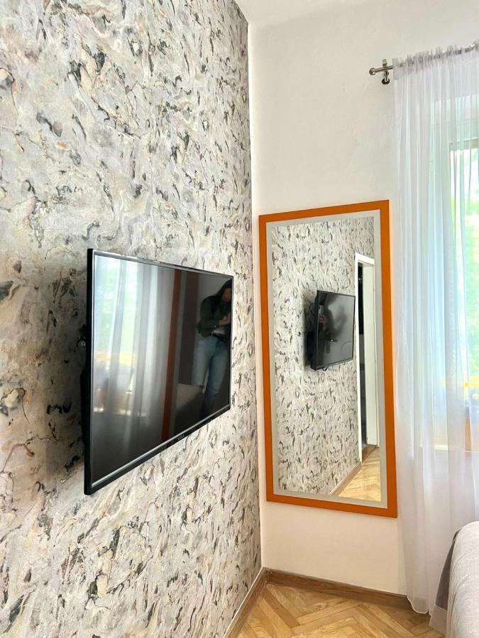 Apartment Kiki โกตอร์ ภายนอก รูปภาพ