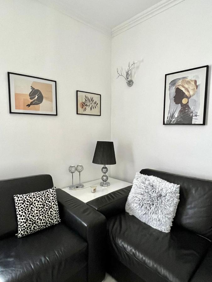 Apartment Kiki โกตอร์ ภายนอก รูปภาพ